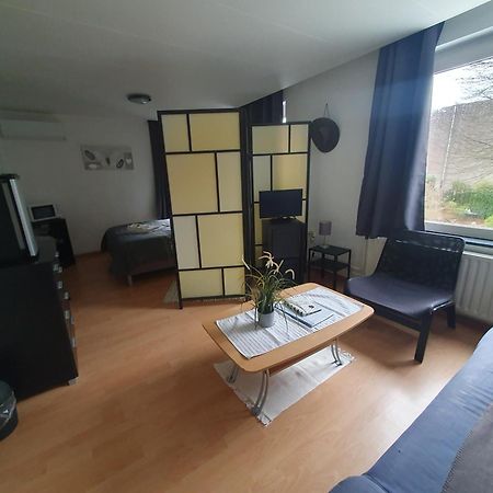 Bnbmarlies Oirsbeek Экстерьер фото